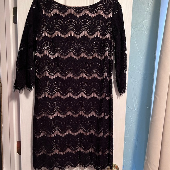 Jessica Howard Dresses & Skirts - Jessica Howard size 16 black lace dress with nude lining.